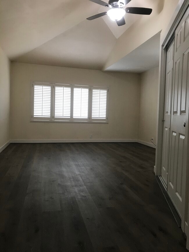 Family R - 2505 NE 82nd St