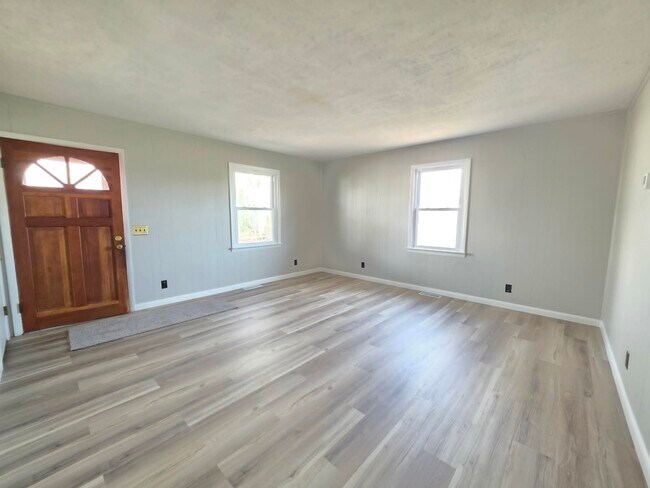 Building Photo - 406 Grove Pl