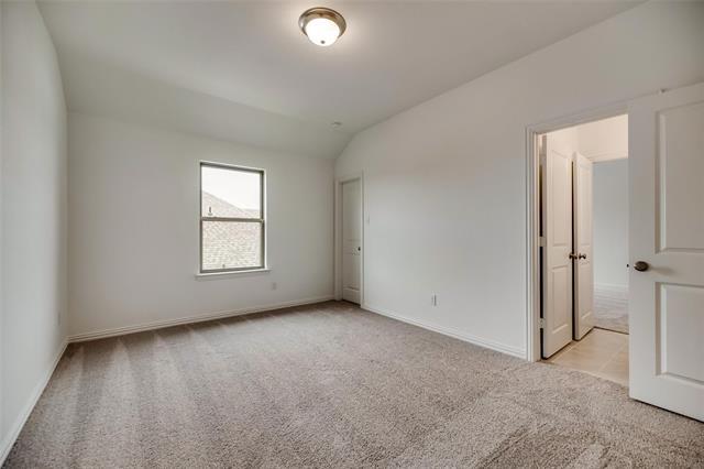 Building Photo - 2209 Grassland Ave