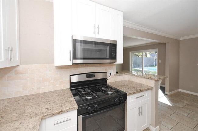 Building Photo - 7703 Mosewood St