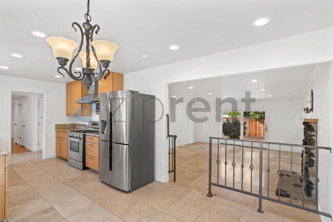 Building Photo - 3207 Forbes Ave