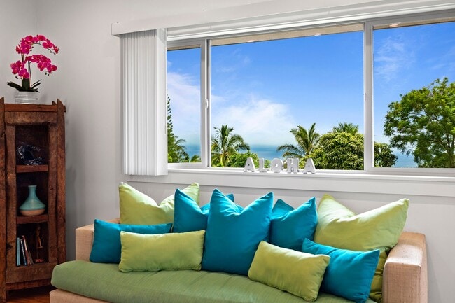 Building Photo - Secluded 1BD/1BA Cottage with Ocean Views