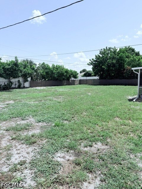 Building Photo - 1211 SE 35th St