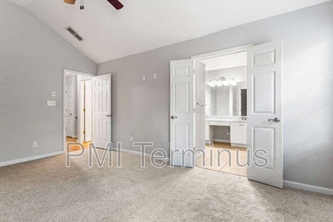Building Photo - 1312 Telhurst Ct NW