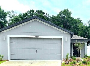 Building Photo - Brand New 3/2/2 furnished close to I75 to commute to Tampa or Ocala.
