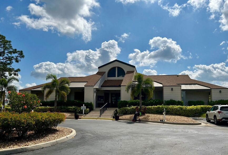 nice clubhouse steps away - 17280 Eagle Trce