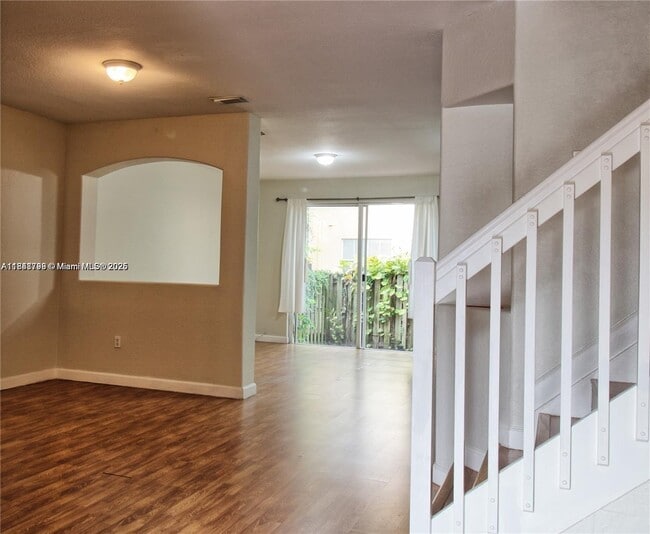 Building Photo - 8155 NW 108th Ave