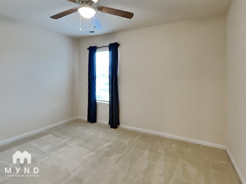 Building Photo - 2101 Attend Xing