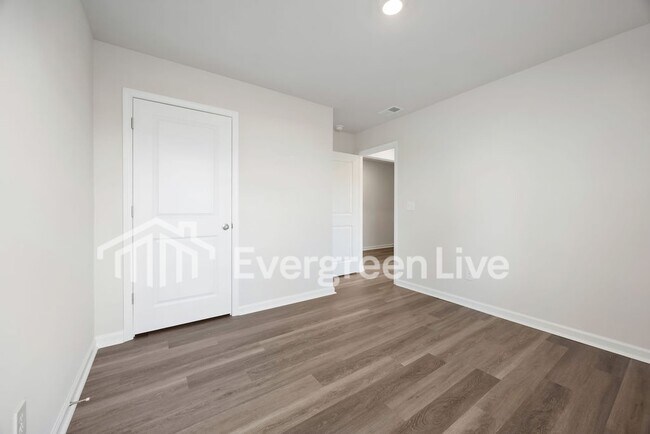 Building Photo - coming soon