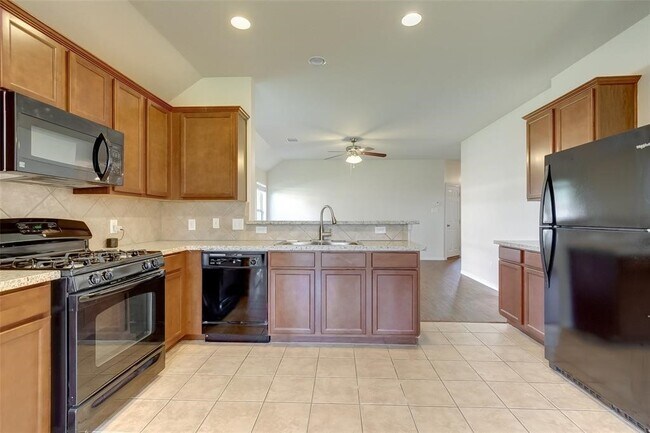 Building Photo - 8731 Sunny Gallop Dr