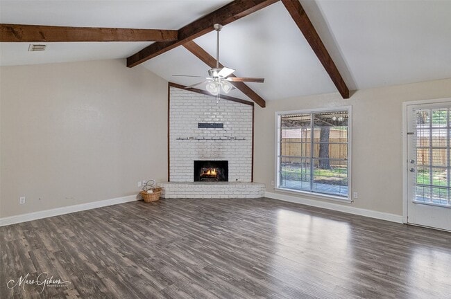 Building Photo - 9209 Blue Spruce Dr