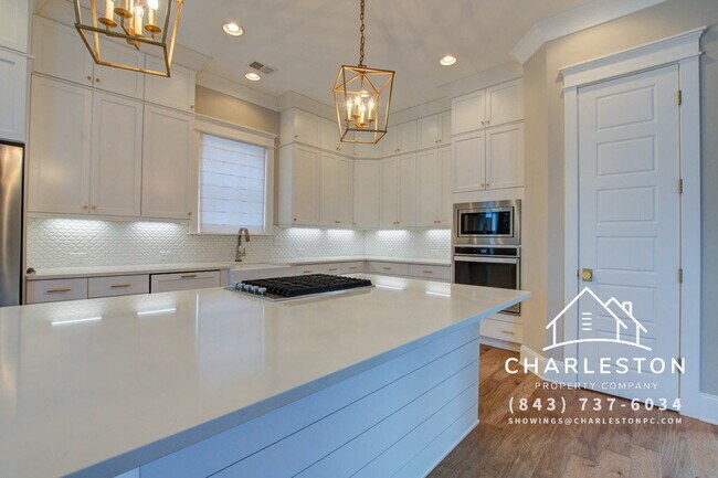 Building Photo - 1636 Juliana St