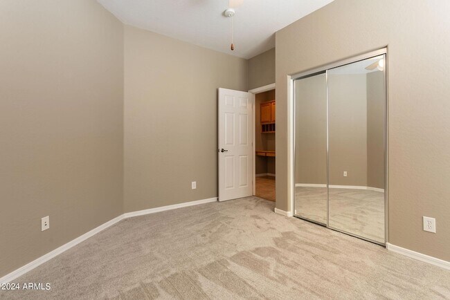 Building Photo - 30153 N 71st Dr