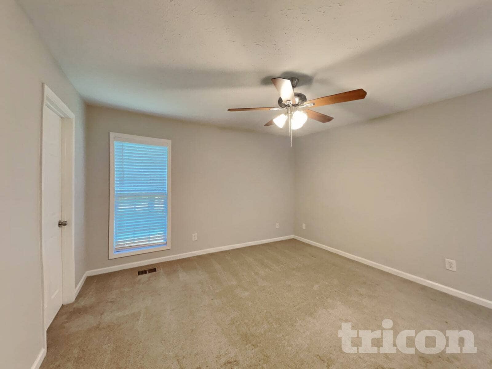 Building Photo - 138 Putter Point Dr