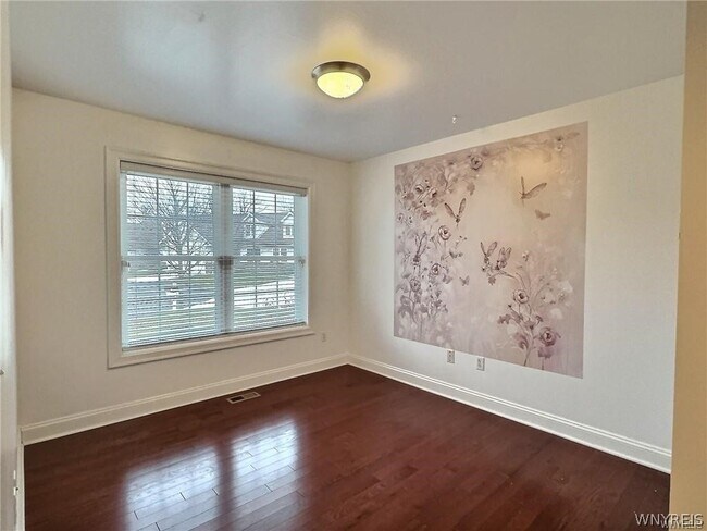 Building Photo - 27 Campbell Meadows