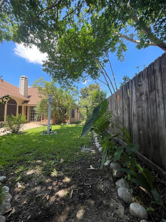 Building Photo - 12810 Apple Forest Trail