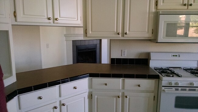 Building Photo - Worley Country Home on 20+ Acres