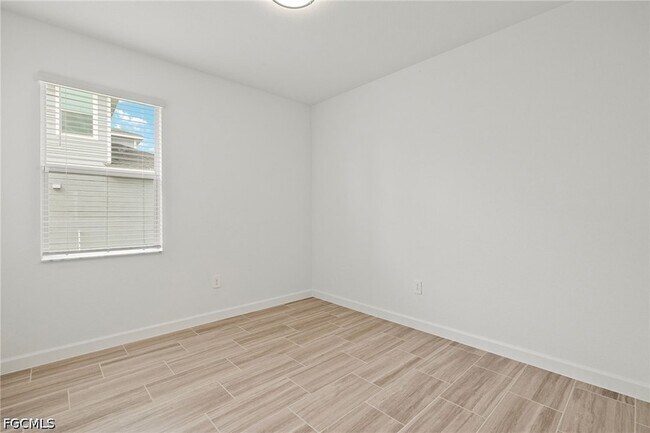 Building Photo - 15222 Jadestone Dr