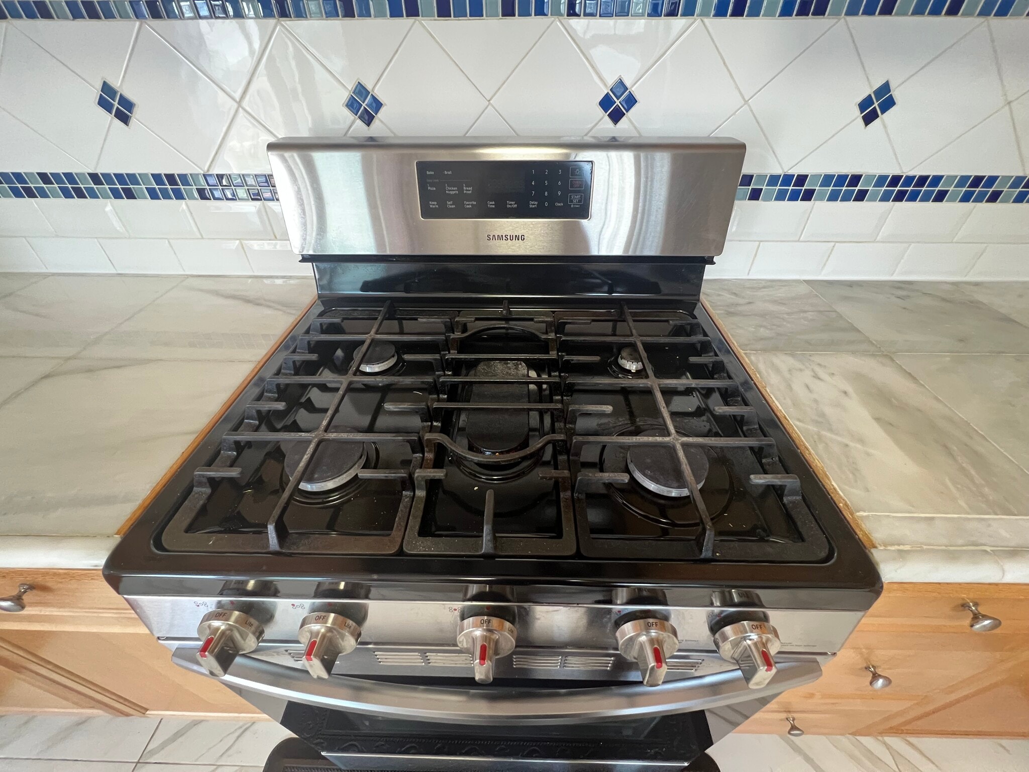 Building Photo - 2507 Sheridan Dr