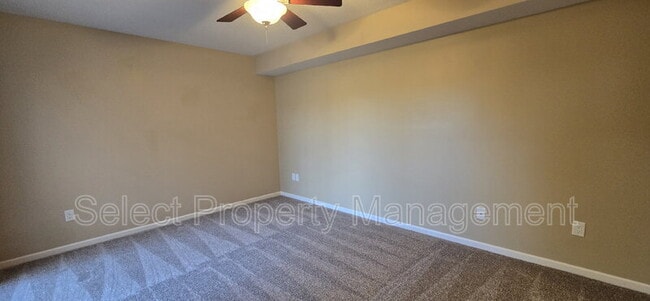 Building Photo - 5438 Thornbriar Ln