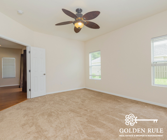 Building Photo - 7595 SW 84th Dr