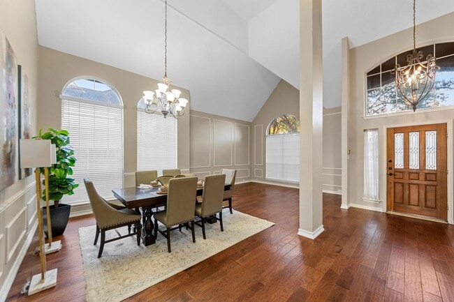 Building Photo - 7705 Case Dr