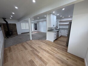 Building Photo - 2095 Little Coyote Rd