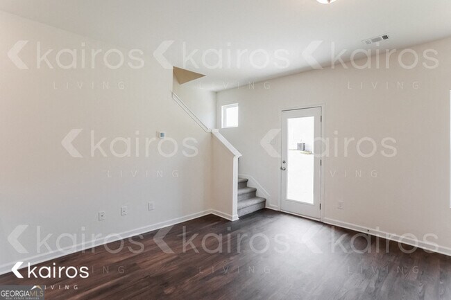 Building Photo - 114 Dudley Wy