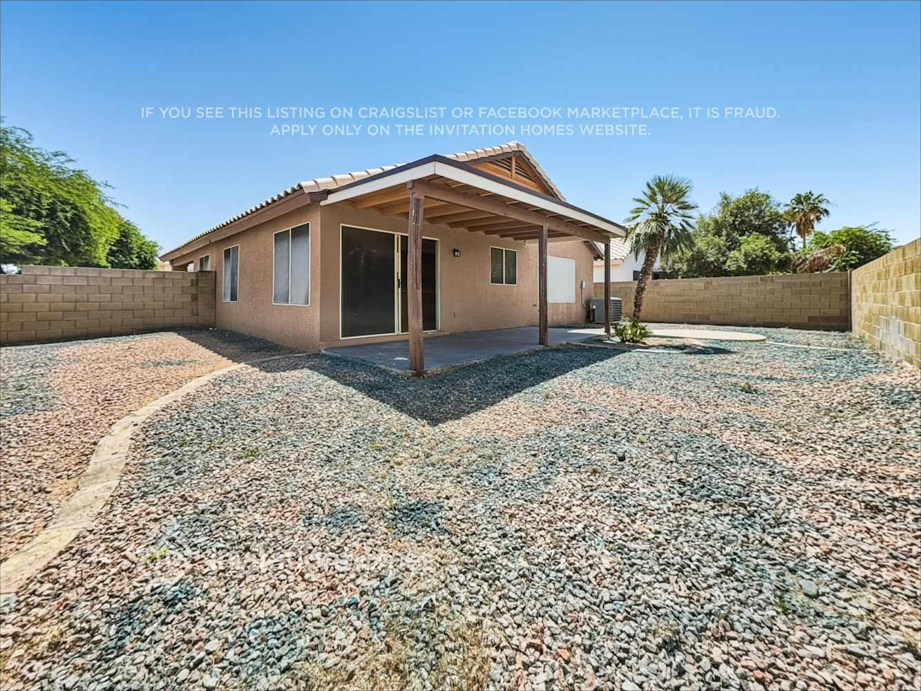 Building Photo - 12480 N 83rd Dr