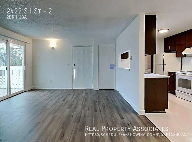 Building Photo - Ground floor two bedroom apartment with a ...