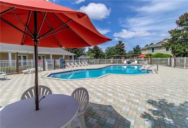 Building Photo - 2770 Coastal Bay Dr