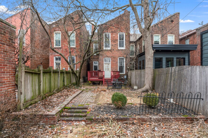 Building Photo - 1108 S 18th St