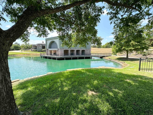 Building Photo - 2015 Colgate Dr