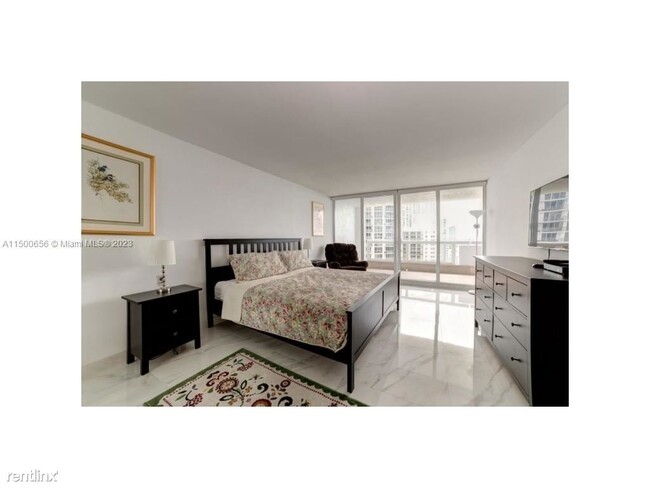 Building Photo - 3 br, 3 bath Condo - 1717 N Bayshore Dr Ph...