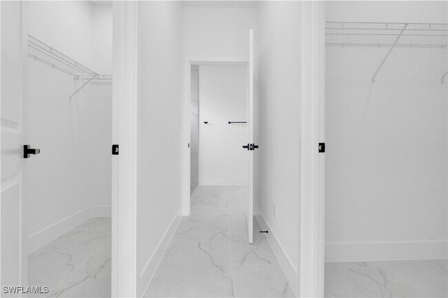 Building Photo - 100 W 11th St