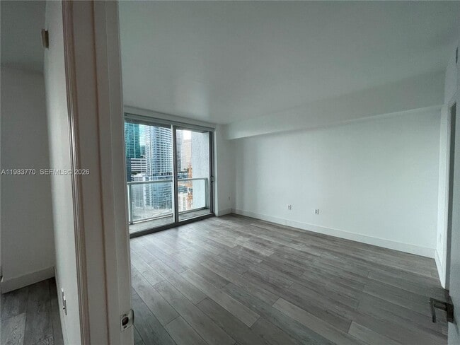 Building Photo - 55 SE 6th St