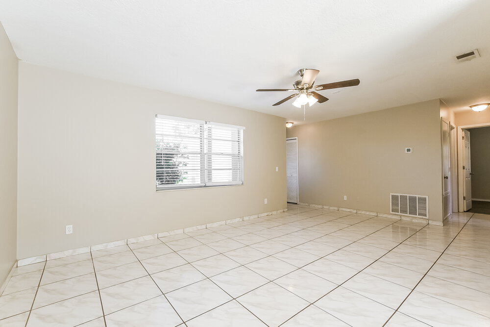 Building Photo - 1410 Orchid Ln