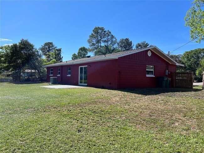 Building Photo - 509 Floral Cir