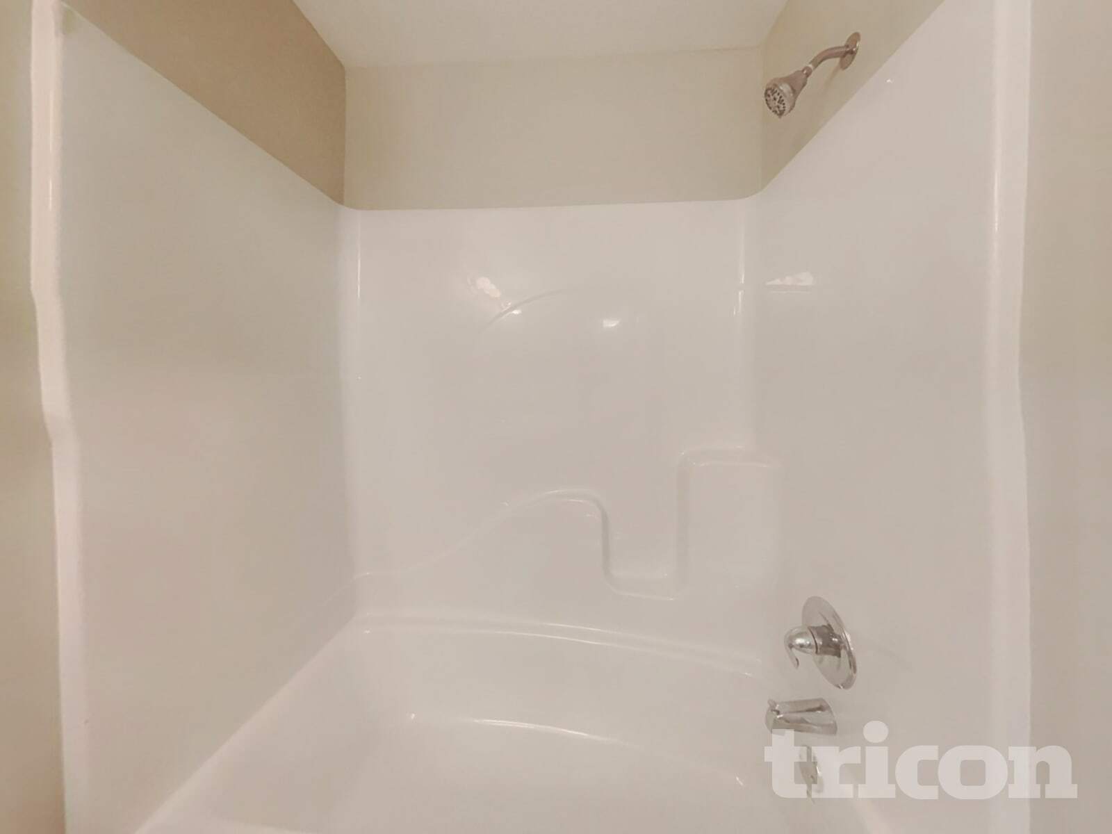 Building Photo - 1098 Tomahawk Pl