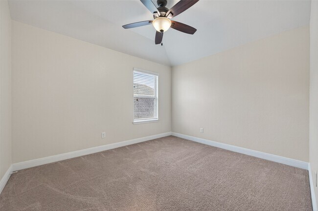 Building Photo - 15630 Eagle Valley Dr