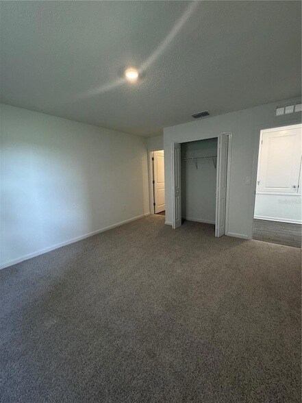 Building Photo - 8283 SW 42nd Cir