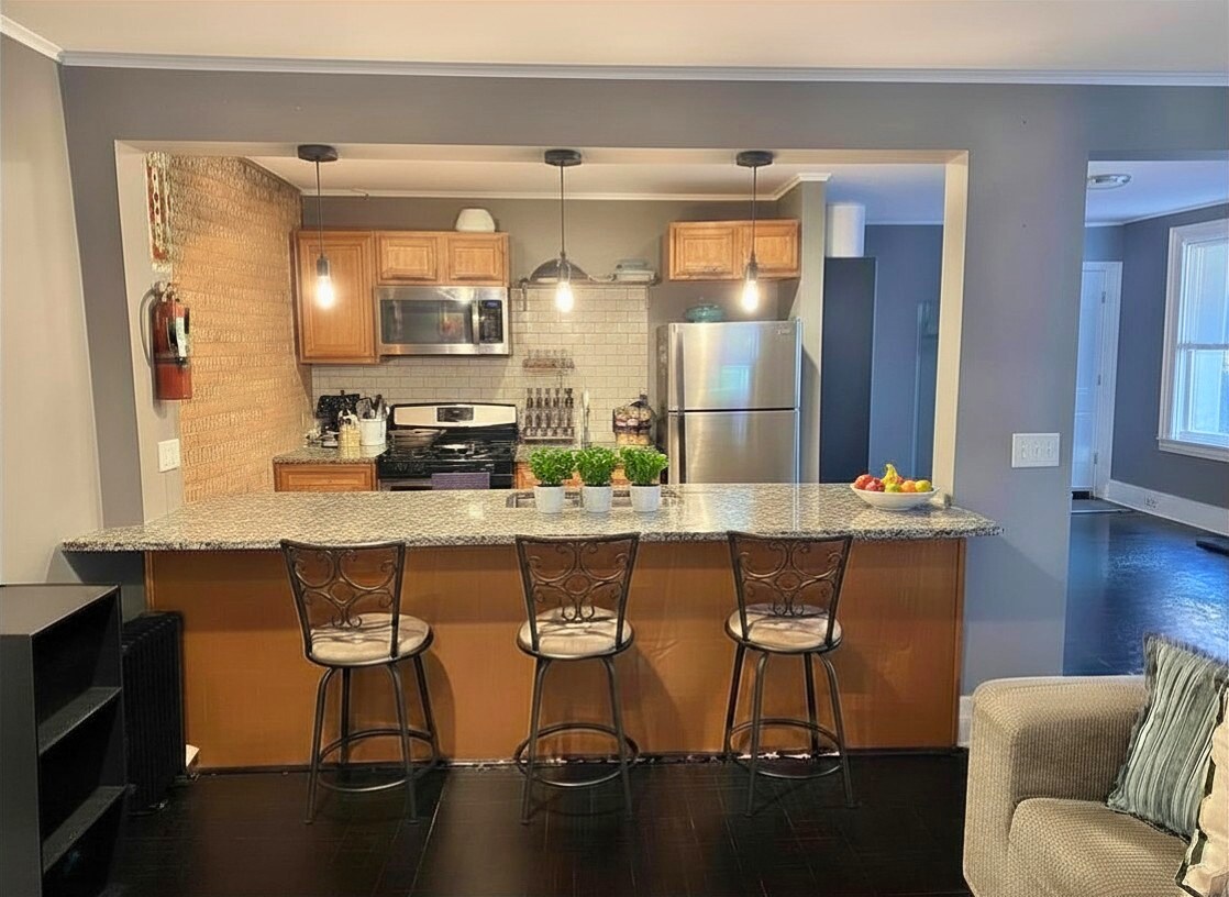 Building Photo - 36 S Union St