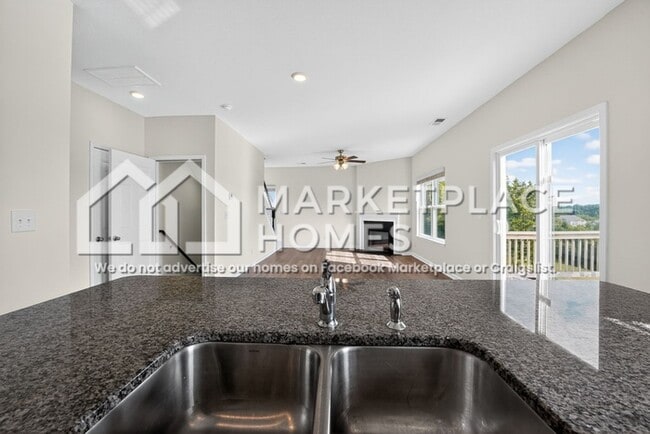 Building Photo - 1675 Pebblestone Ct