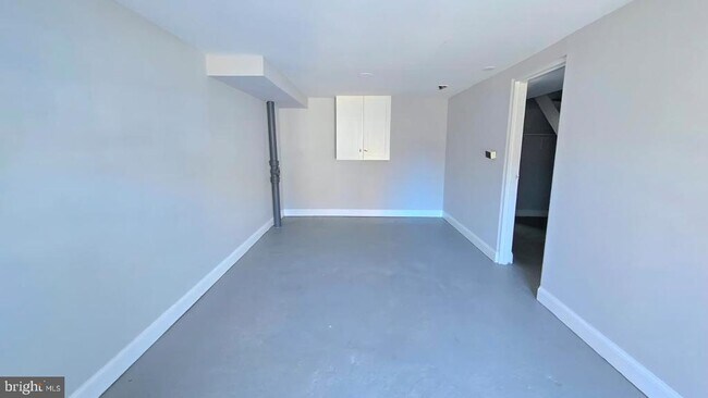 Building Photo - 4214 Carteret Dr