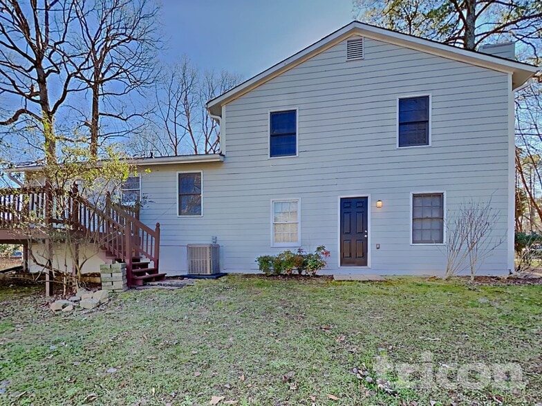 Building Photo - 4659 Sierra Ct