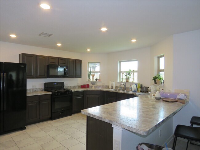 Building Photo - 13031 Mills Creek Meadow Dr