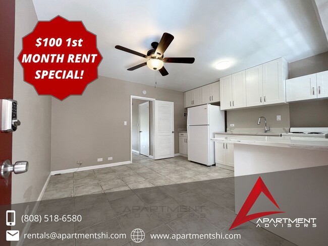 Primary Photo - Flat $100 1st Month Rent Special! | Newly ...