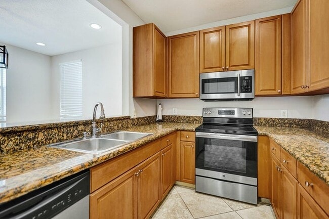 Building Photo - 1252 Piazza Antinori