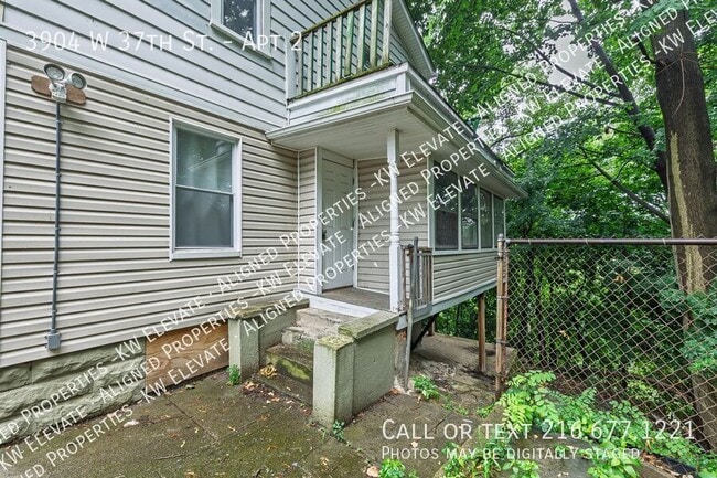 Building Photo - 3904 W 37th St