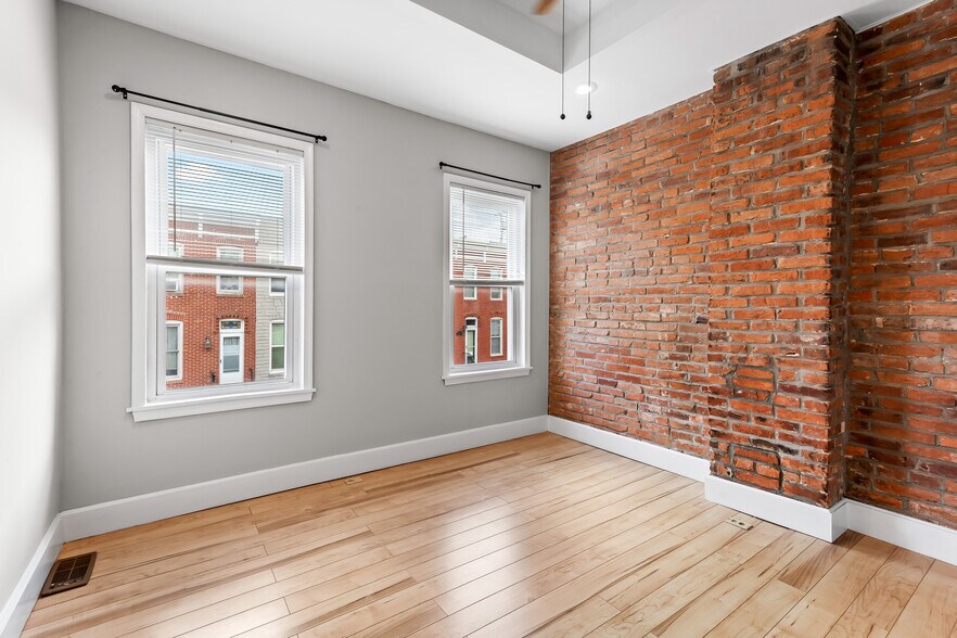 Front bedroom - 1432 Patapsco St